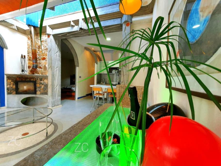 Zentral Club Apartamento Proton-Jacuzzi Belmonte De Miranda Luaran gambar